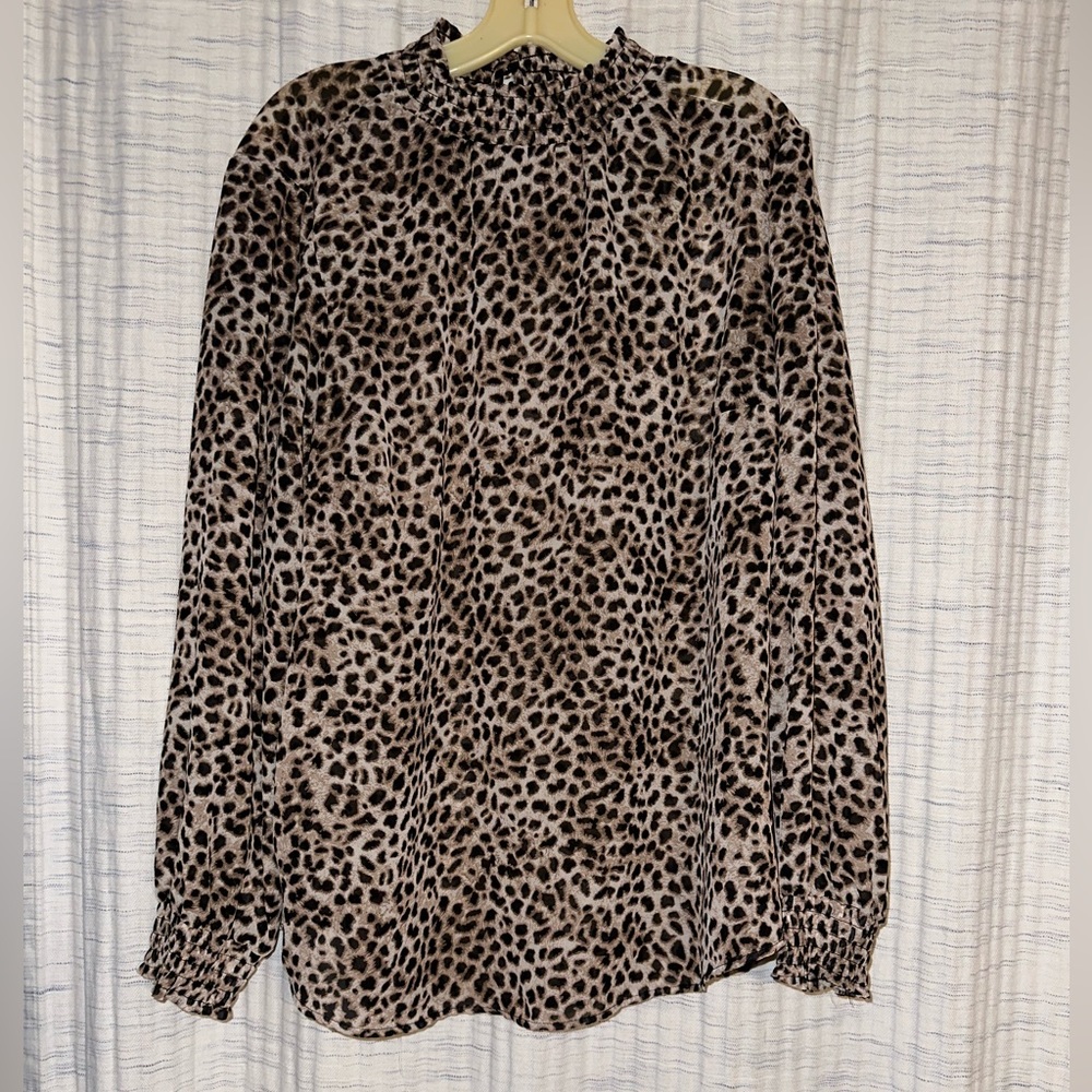 Leopard mock neck long sleeve blouse